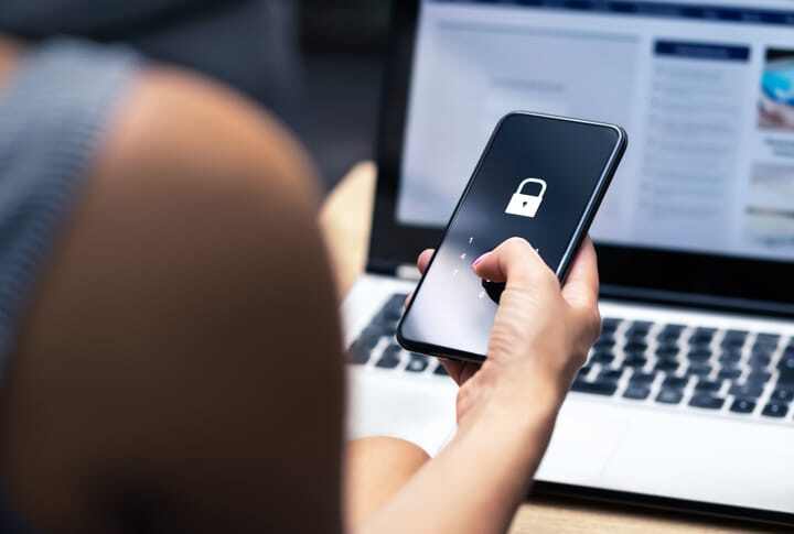 Locked Phone with laptop