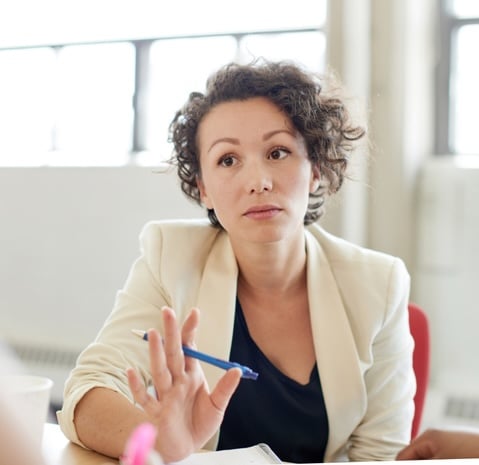 woman-being-suspicious